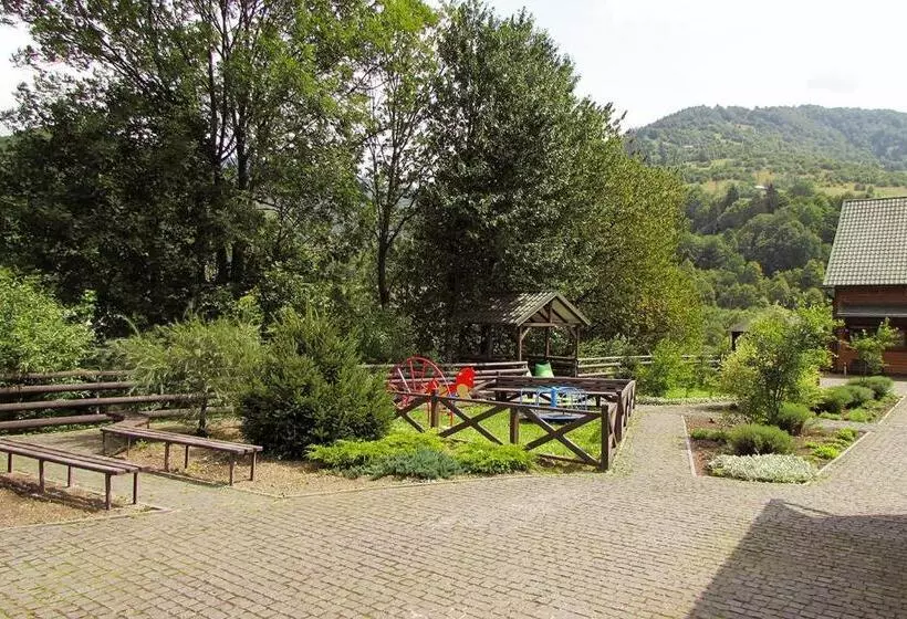 Hotelli шале на бе́резі