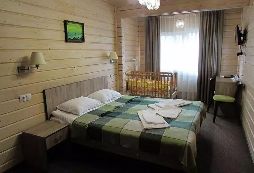 Hotelli шале на бе́резі