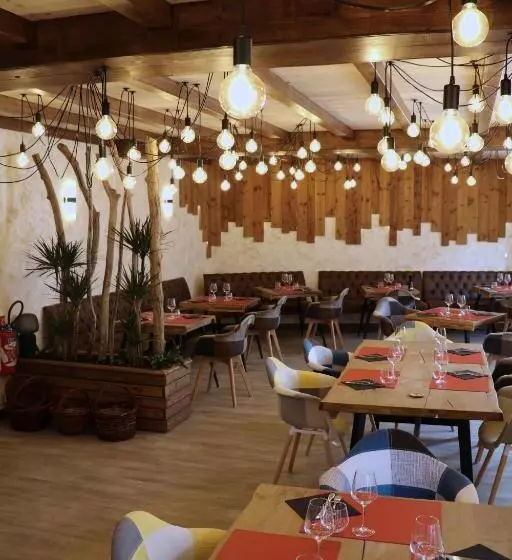 Hotel Auberge Du Grand Champ