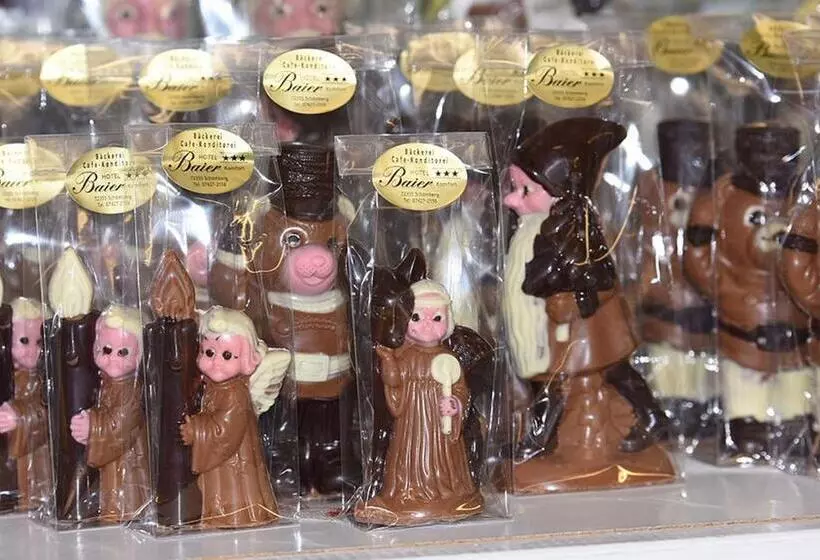 Hotelli Conditorei Cafe Baier