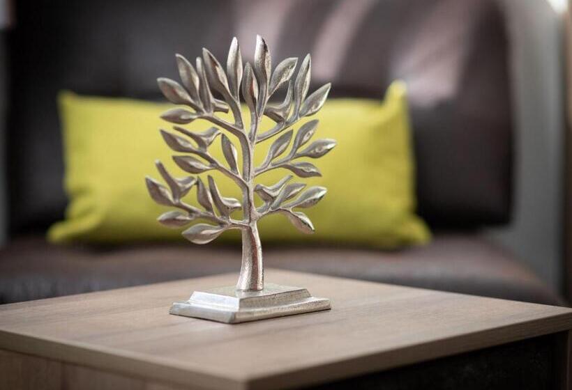 فندق Conditorei Cafe Baier