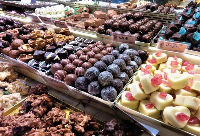 فندق Conditorei Cafe Baier