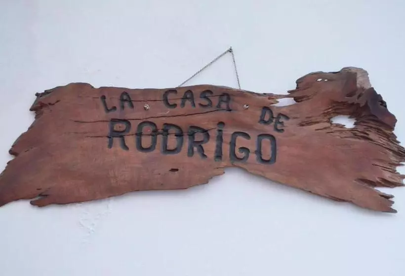 Hotelli Hostal La Casa De Rodrigo