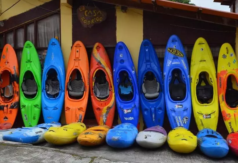 Hotelli Hostal La Casa De Rodrigo