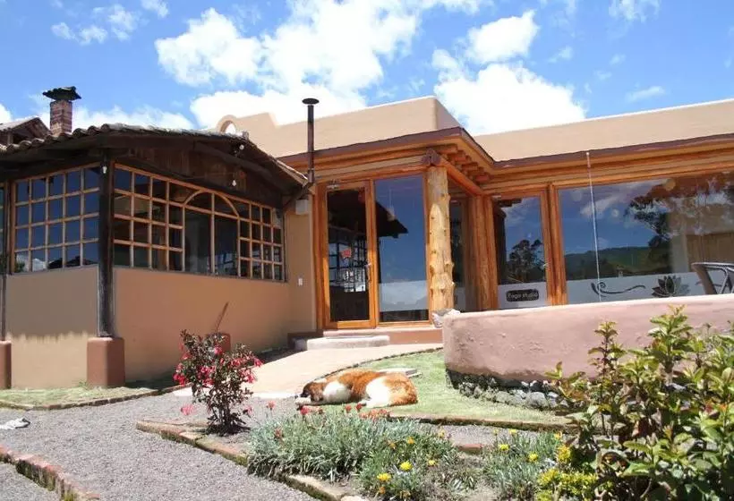 Hotelli Llullu Llama Mountain Lodge