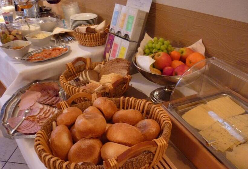 酒店 Restaurant Zur Post