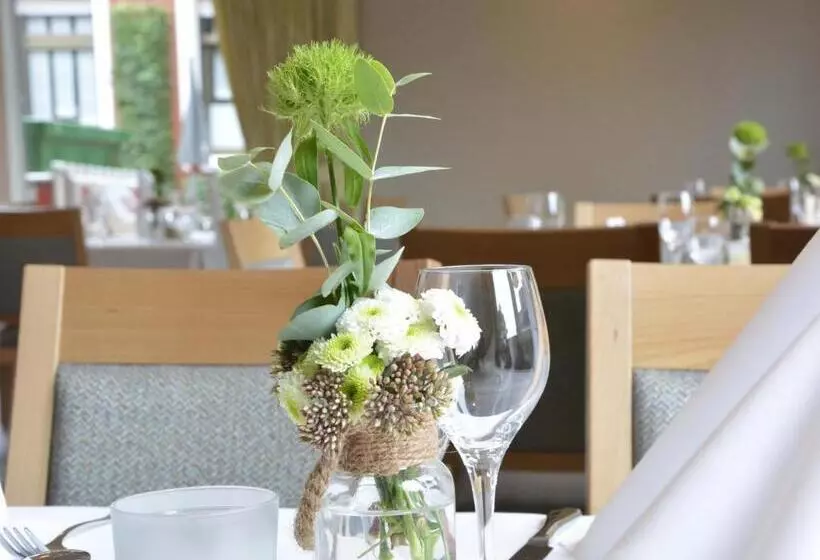 Hotelli Restaurant Zur Post