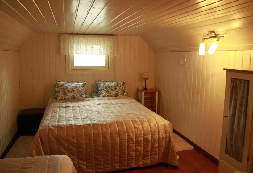 酒店 Vääksyn Apteekinmajoitus