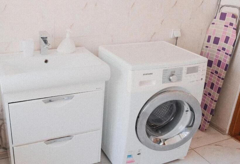 Pensão будинок з видом на стару фортецю