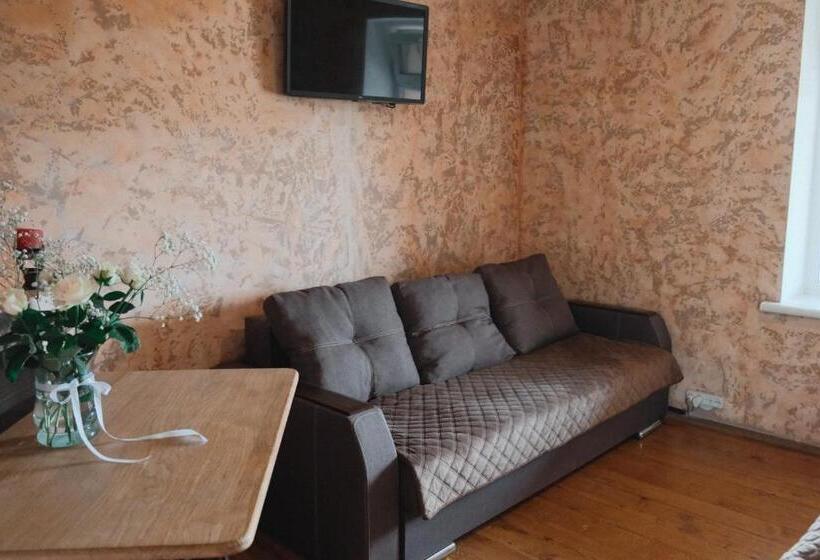 Pensão будинок з видом на стару фортецю