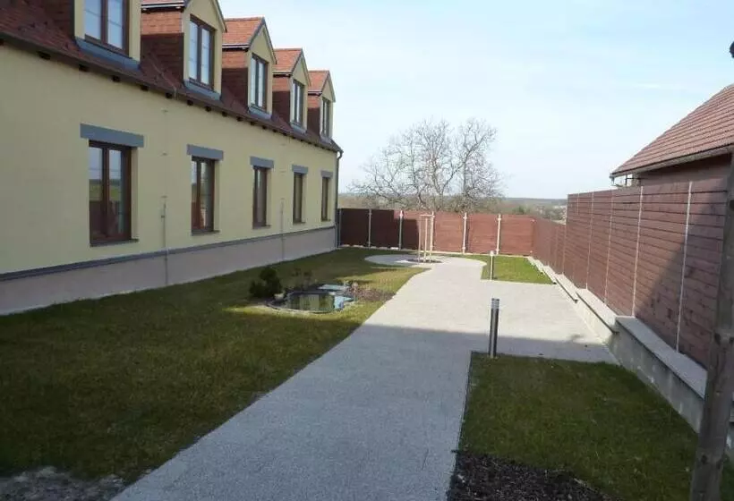 Sport Relax Hotel Na Kopečku