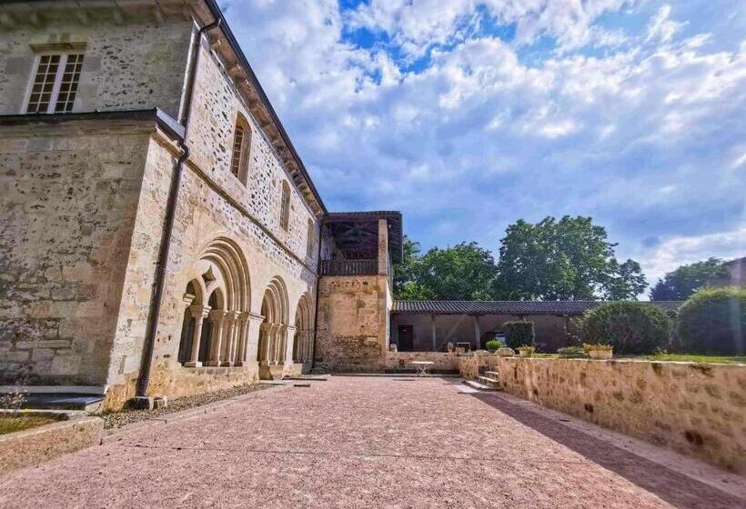 مبيت وإفطار Abbaye Saint Gilbert