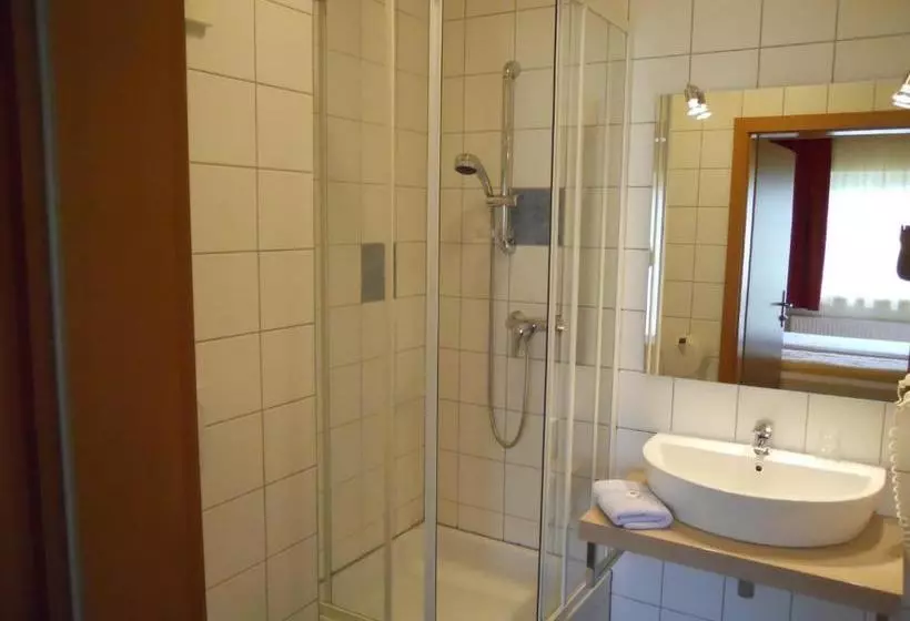 ベッドアンドブレックファースト Gästehaus Ehweiner