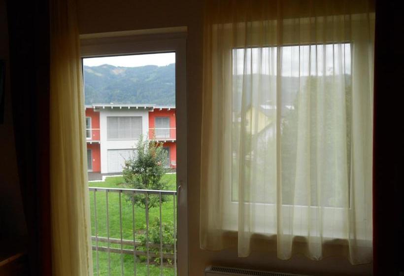 ベッドアンドブレックファースト Gästehaus Ehweiner