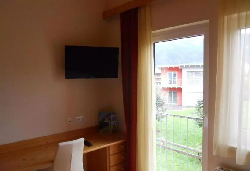 ベッドアンドブレックファースト Gästehaus Ehweiner