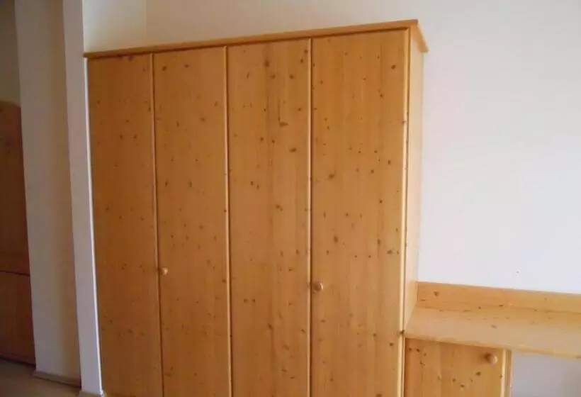 ベッドアンドブレックファースト Gästehaus Ehweiner