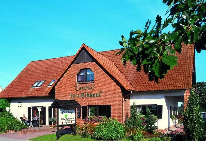 Hotelli Gasthof To`n Eikbom