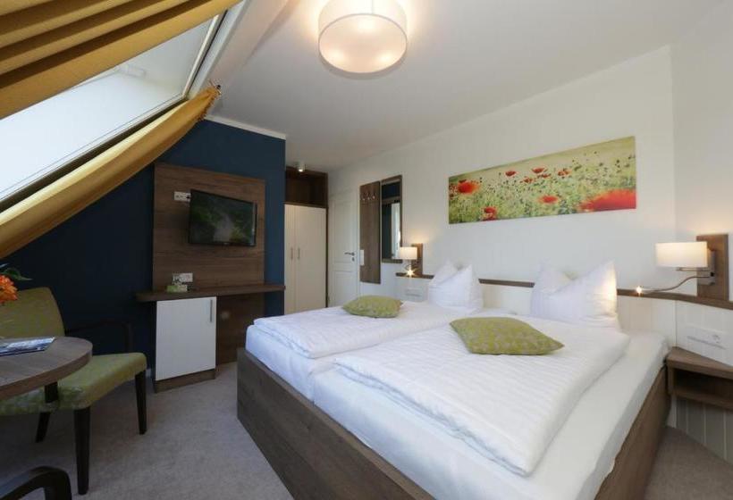 בית מלון כפרי Gasthof To`n Eikbom