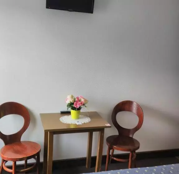 Hotelli Le Nouveau Monde