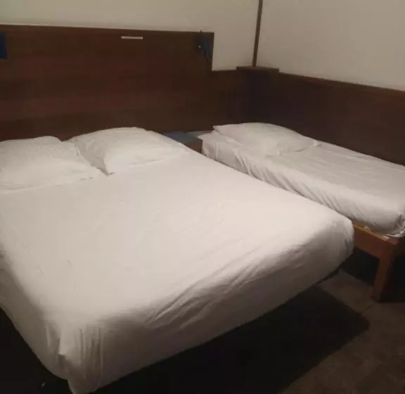 Hotelli Le Nouveau Monde