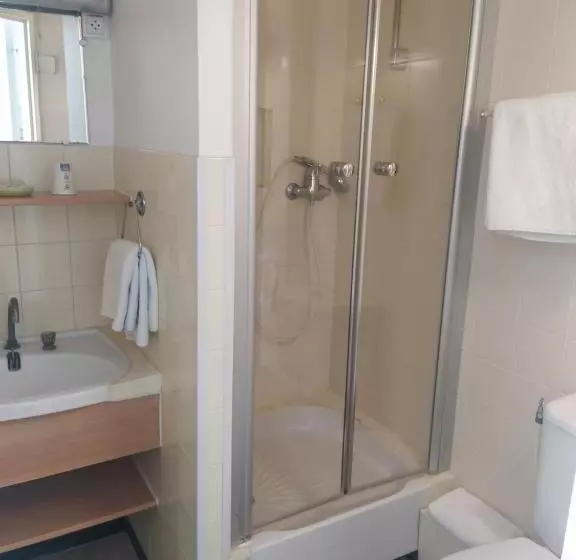 Hotelli Le Nouveau Monde