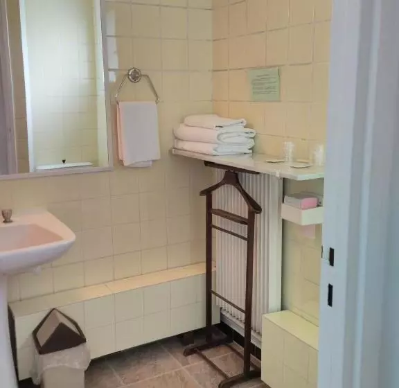 Hotelli Le Nouveau Monde