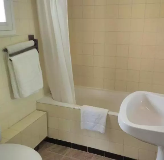 Hotelli Le Nouveau Monde