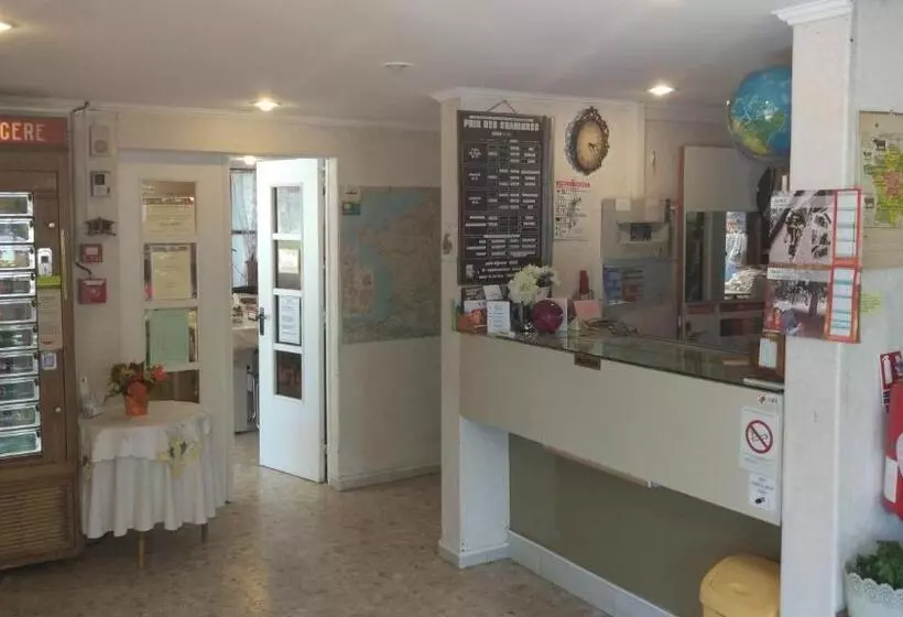 Hotelli Le Nouveau Monde