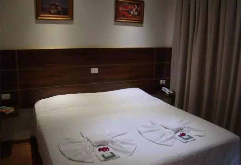 Hotelli Pissoloto