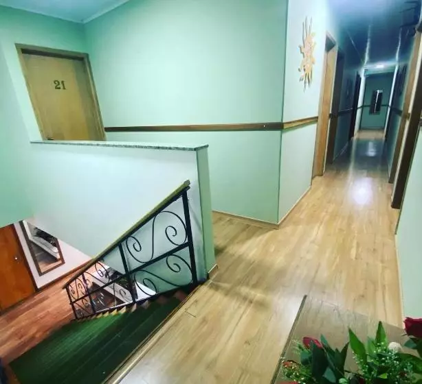 Hotelli Queiroz Palace