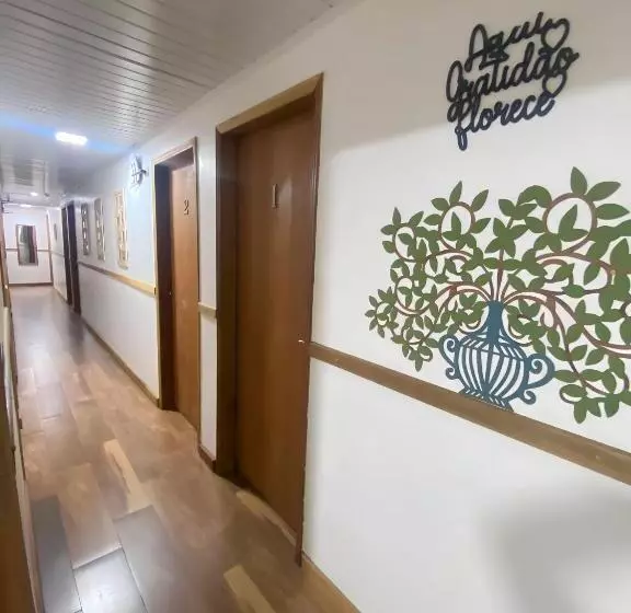 Hotelli Queiroz Palace