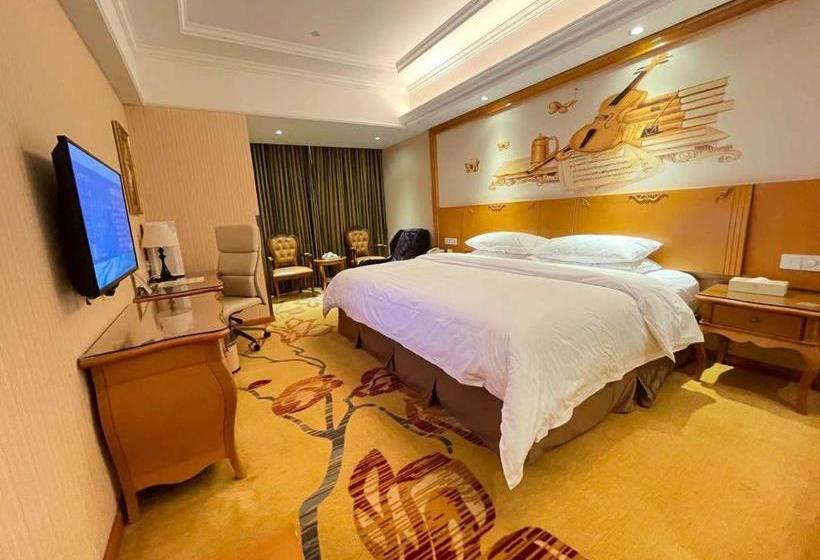 בית מלון כפרי Vienna Shanghai Meilanhu Metro Station