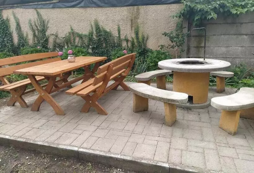 Majatalo Heni Vendégháza