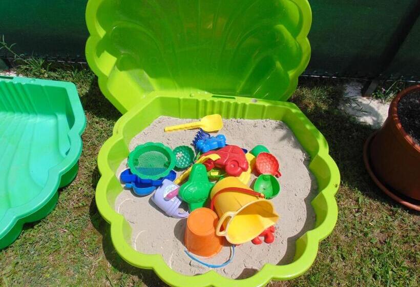 膳宿费 Jucus Vendégház