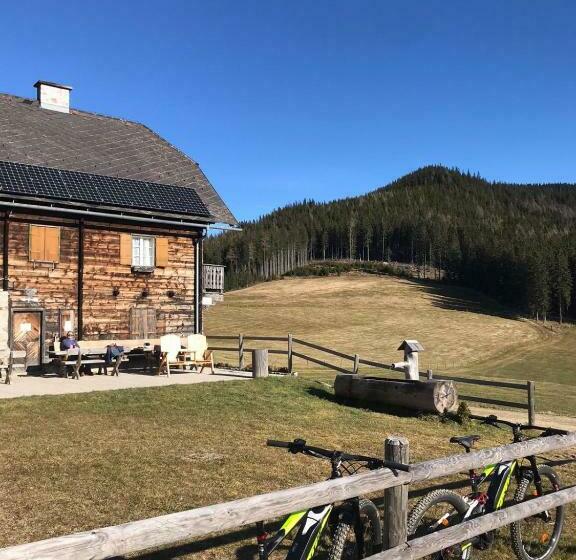 Majatalo Konditorei Binder