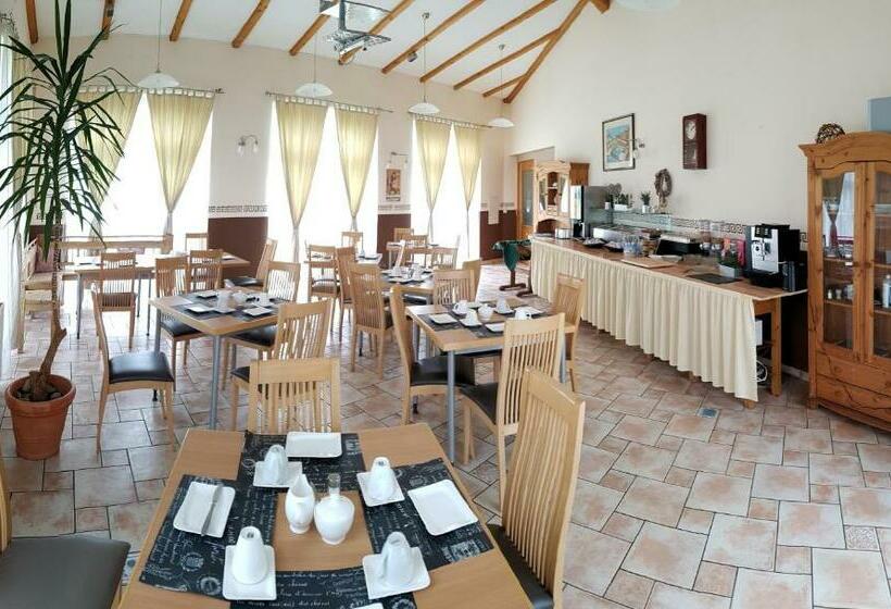 Majatalo Konditorei Binder