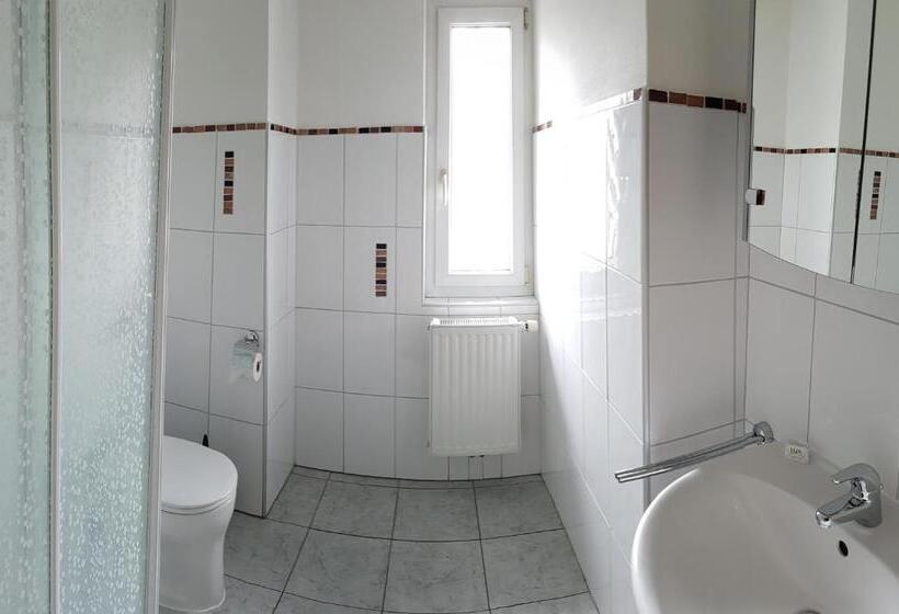 Majatalo Konditorei Binder