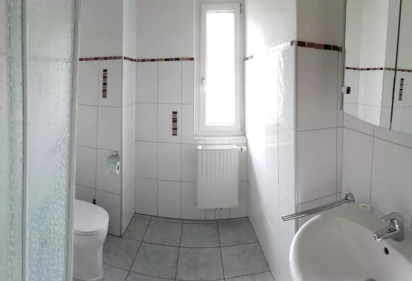 Majatalo Konditorei Binder