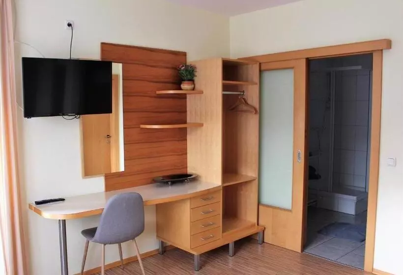 Majatalo Konditorei Binder