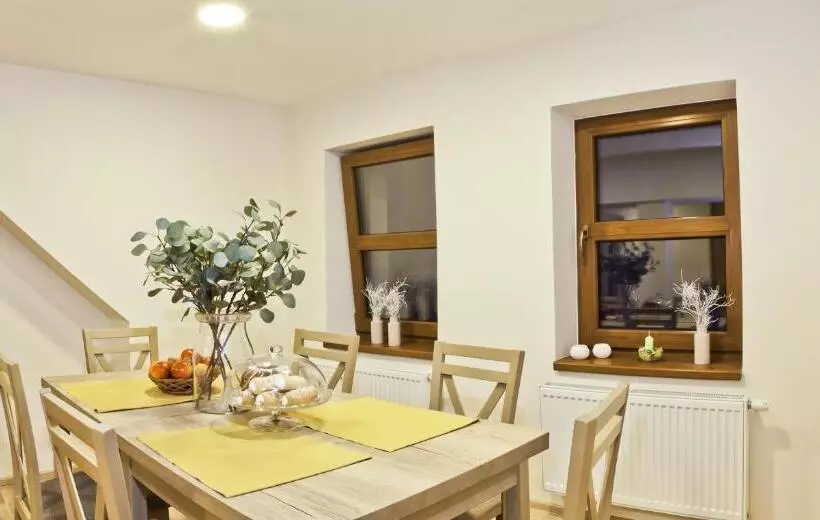 Majatalo Penzion šléglov