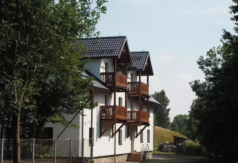 Majatalo Penzion šléglov