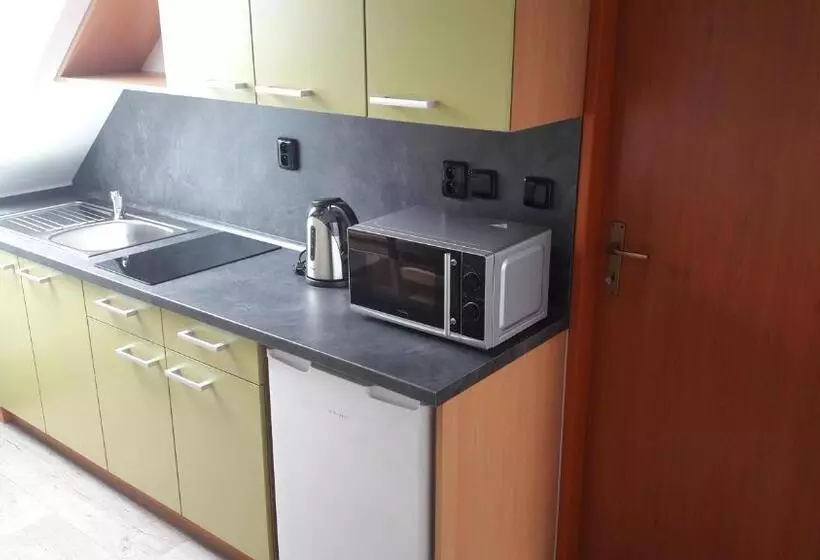 Majatalo Penzion Rozhovice