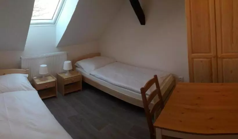 Majatalo Penzion Rozhovice