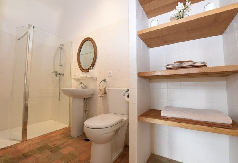 צימר Château De Maudetour