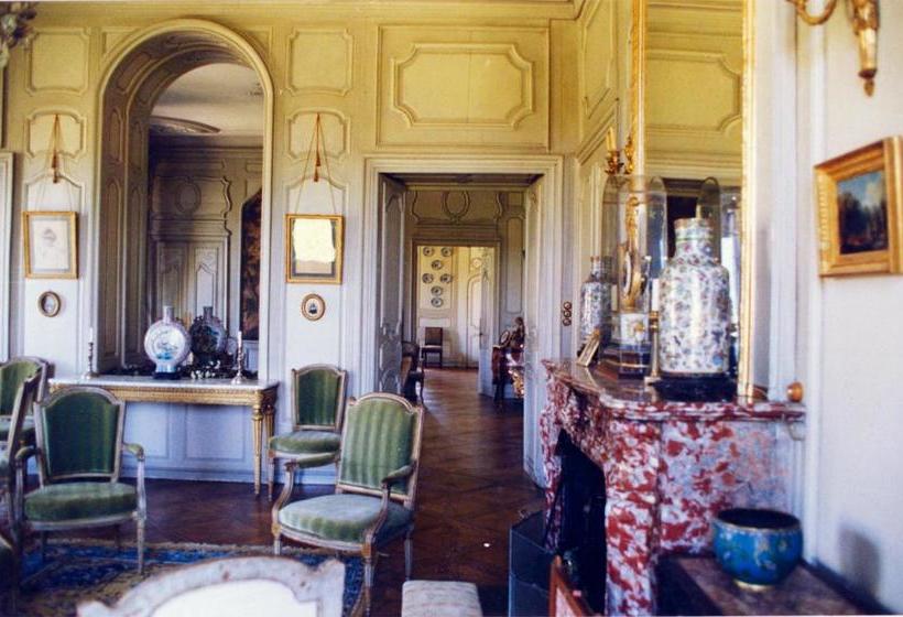 مبيت وإفطار Château De Sédaiges