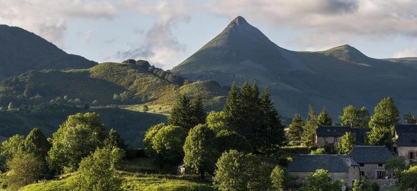 مبيت وإفطار Château De Sédaiges
