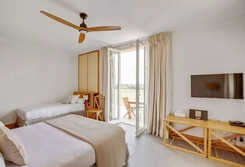 Aamiaismajoitus (B&B) Le Logis De Valandraud