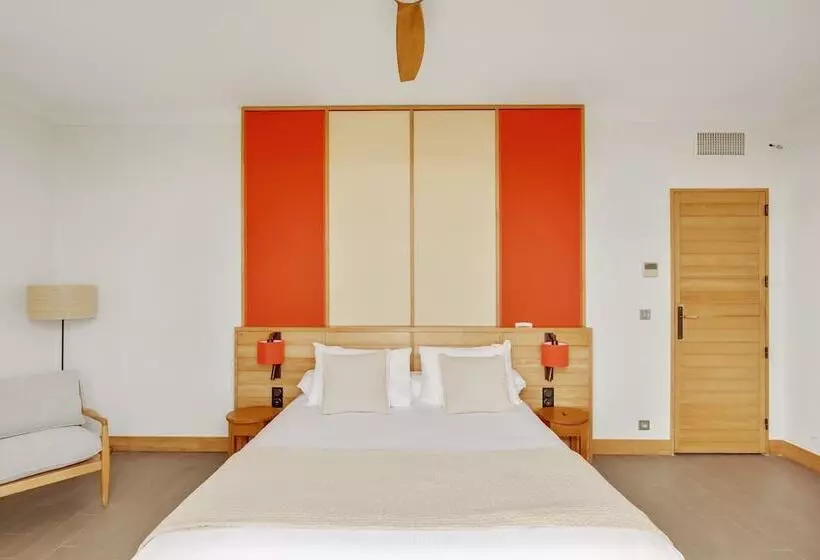 Aamiaismajoitus (B&B) Le Logis De Valandraud