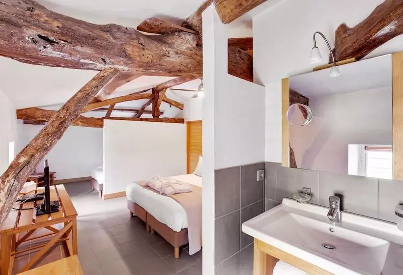 Aamiaismajoitus (B&B) Le Logis De Valandraud