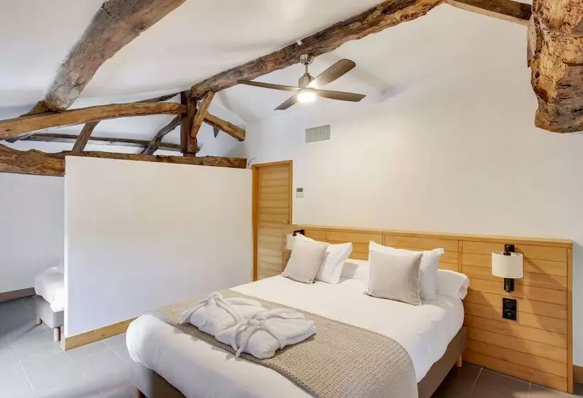 Aamiaismajoitus (B&B) Le Logis De Valandraud